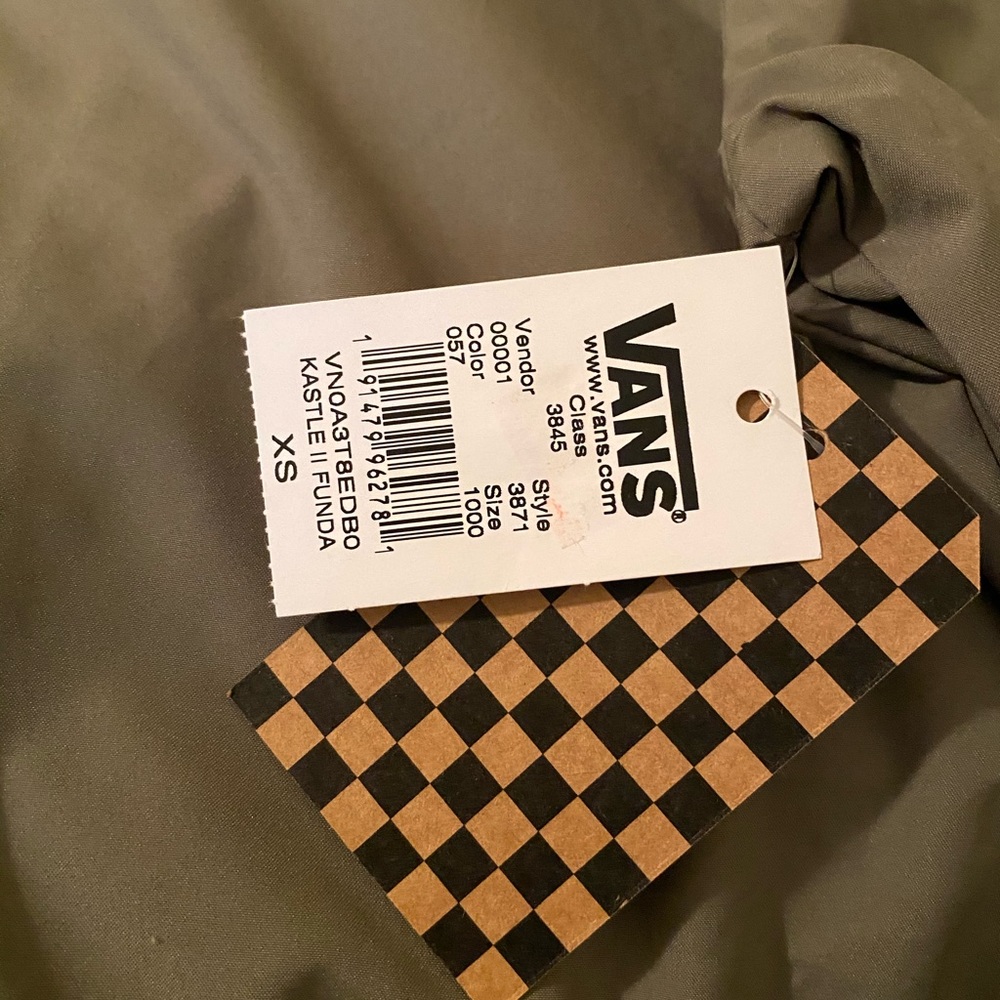VANS KASTLE FUNDAY Women’s WINDBREAKER Camo Green - Picture 4 of 4
